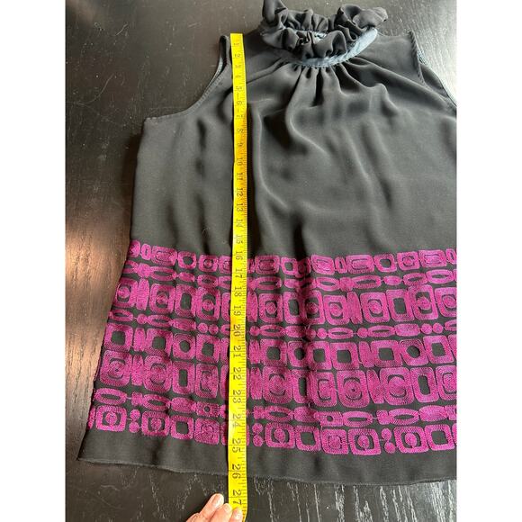 Y2K - XL - Halter- Blouse- ruffles- pink purple embroidery design- some wear - Picture 3 of 6